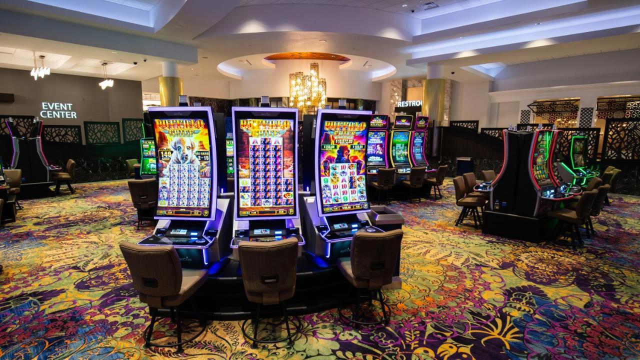 Walker'S Bluff Casino Resort Carbondale Zewnętrze zdjęcie